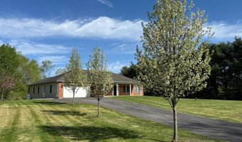 24 Mountain View Rd, Amenia, NY 12501