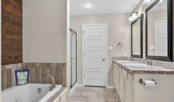2505 Crestview Ln, Barling, AR 72923
