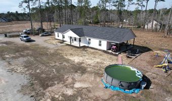 160 Leadwood St, Andrews, SC 29510