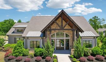 377 Station Overlook Dr, Auburn, GA 30011