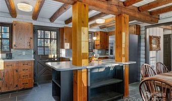 16 Decker Dr, Asheville, NC 28803