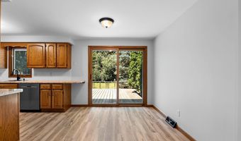 2407 S CLOVER Ln, Appleton, WI 54915
