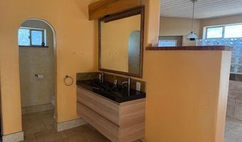 97 Calle Conejo, Arroyo Hondo, NM 87513