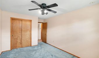 2107 Lynwood Dr, Aliquippa, PA 15001