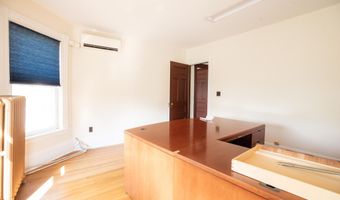 293 State St, Bangor, ME 04401