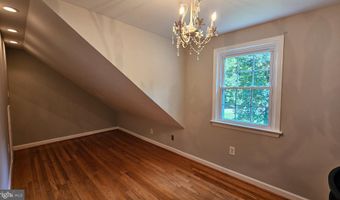 4021 LAUREL Rd, Alexandria, VA 22309