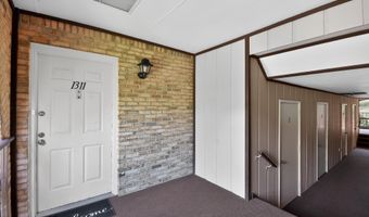 1311 Wellington Pl, Aberdeen, NJ 07747
