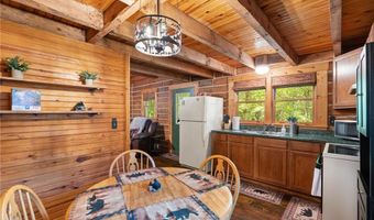 3330 Shamrock Ln, Birdseye, IN 47513