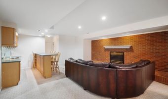 2558 Apple Ridge Ln, Amberley, OH 45236