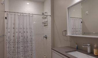 1345 K St SE 105, Washington, DC 20003