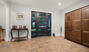 908 N 5th Ter, Barling, AR 72923