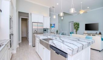 717 MANNS HARBOR Dr, Apollo Beach, FL 33572