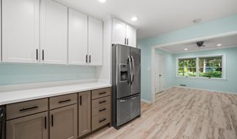 8721 WATERFORD Rd, Alexandria, VA 22308