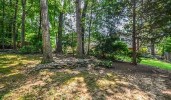 4805 WILLET Dr, Annandale, VA 22003