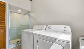 90 Grand Ave, Beattyville, KY 41311