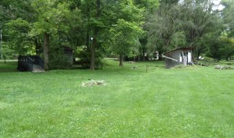 120 Wickham St, Alderson, WV 24910