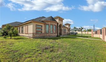 817 Pelican St, Alamo, TX 78516