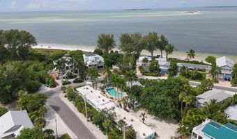 808 N BAY Blvd, Anna Maria, FL 34216