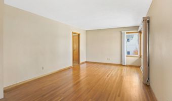 1106 NE 11th Ave, Aberdeen, SD 57401