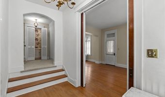 1106 Washington Ave, Alton, IL 62002