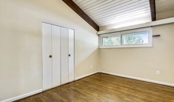 5511 HUNTINGTON Pkwy, Bethesda, MD 20814