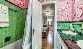 7800 NW 37th St, Bethany, OK 73008