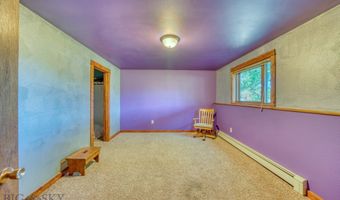 8799 Huffman Ln, Bozeman, MT 59715