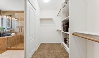 3092 E BELLERIVE Dr, Chandler, AZ 85249