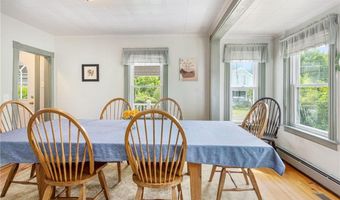 7 Prospect Ave, Narragansett, RI 02882