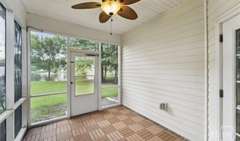 77 Stonelake Cir, Savannah, GA 31419
