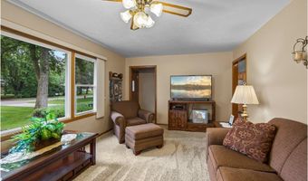 3945 8th Ave NW, Anoka, MN 55303