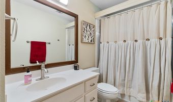 1843 Burr Oak Ln, Adkins, TX 78101