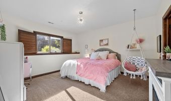 1427 E Timber Falls Ct, Andover, KS 67002