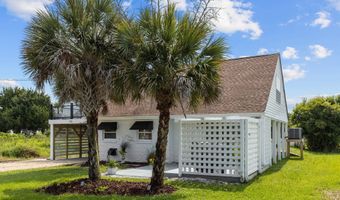 125 Pelican Dr, Atlantic Beach, NC 28512