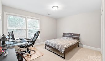 8600 Brownes Pond Ln, Charlotte, NC 28277