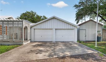 406 Fred Ave, Agua Dulce, TX 78330