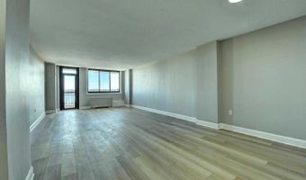 801 N PITT St N #1206, Alexandria, VA 22314