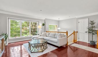 10023 STERLING Ter, Rockville, MD 20850