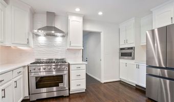 4555 Runnemede Rd NW, Atlanta, GA 30327
