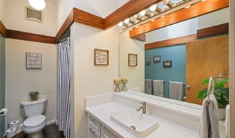 823 Kalalea St, Honolulu, HI 96825