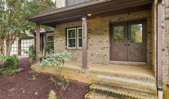 5354 Fox Hill Dr, Peachtree Corners, GA 30092