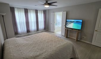 14 Parkside Ct 14, Algonquin, IL 60102