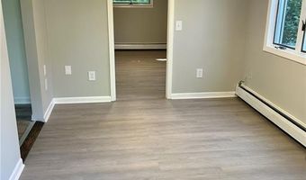 158 Ten Rod Rd, Exeter, RI 02822