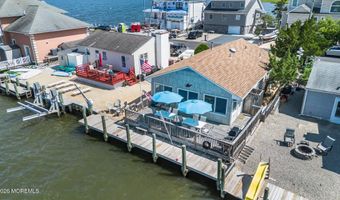281 Sandlewood Dr, Bayville, NJ 08721