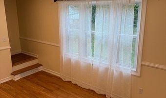 11 High Ridge Dr, Bridgeport, CT 06606