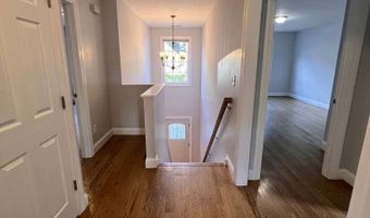 793 Pond St, Bridgeport, CT 06606