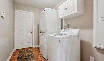 933 Amesbury Ct, Indianapolis, IN 46217