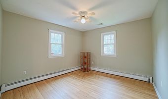 102 BOXWOOD Rd, Annapolis, MD 21403