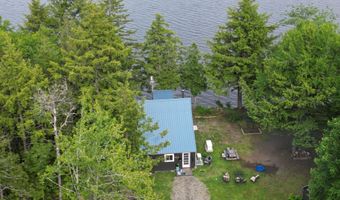 12 Beech Ridge Dr, Abbot, ME 04406