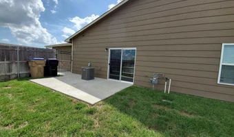 5327 N Cypress St, Bel Aire, KS 67226